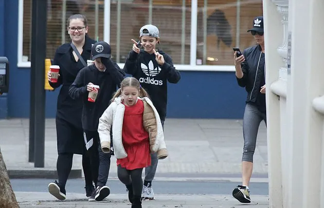 Fashion Harper Beckham