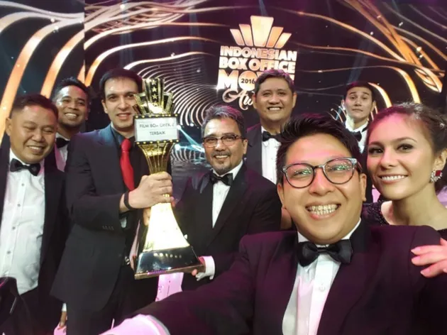 Surga Yang Tak Dirindukan