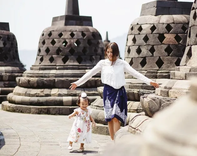 Sarwendah dan Thalia