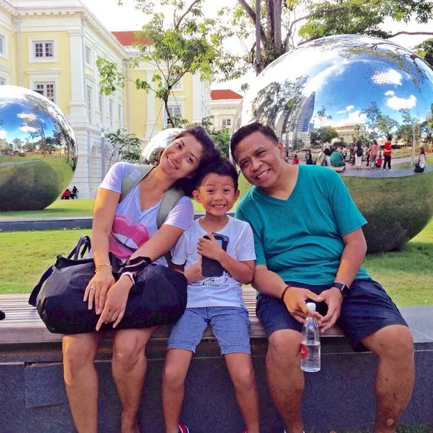 Foto Istri dan Anak Oon
