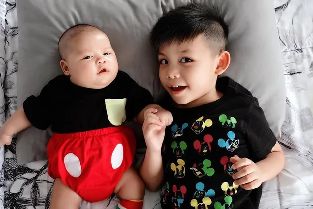 Soraya Larasati &amp; Anaknya