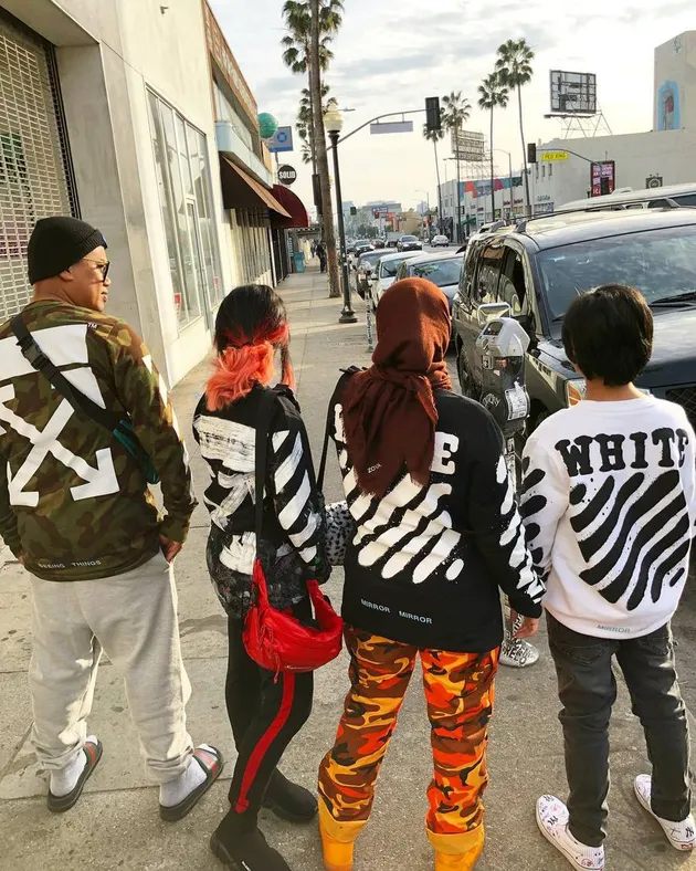 FOTO KECE & KEKINIAN, BEGINI GAYA STYLISH MAHAL KELUARGA 