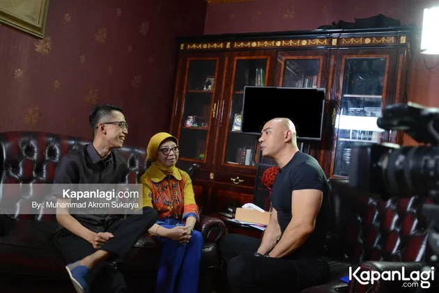 Deddy Corbuzier - Aryani Soenarto - Kiswinar 