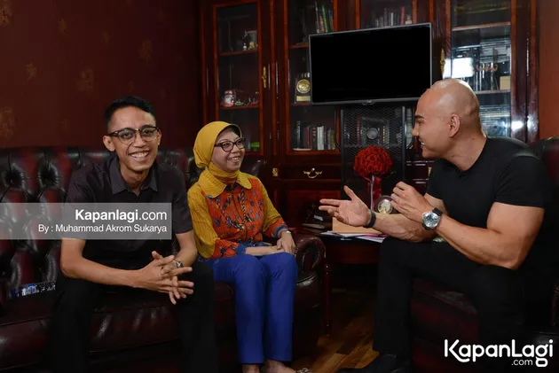 Deddy Corbuzier - Aryani Soenarto - Kiswinar 