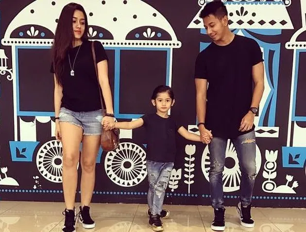 Sonny Septian &amp; Anak Fairuz