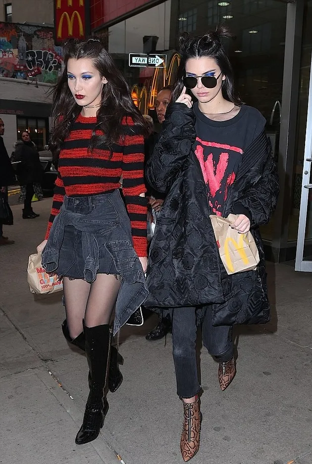 Kendall &amp; Bella Hadid