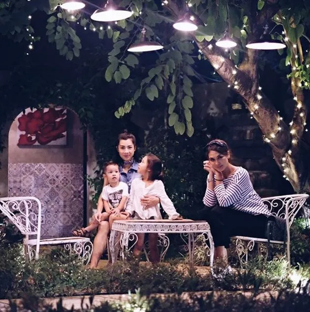 Irfan - Jennifer Bachdim di Bali