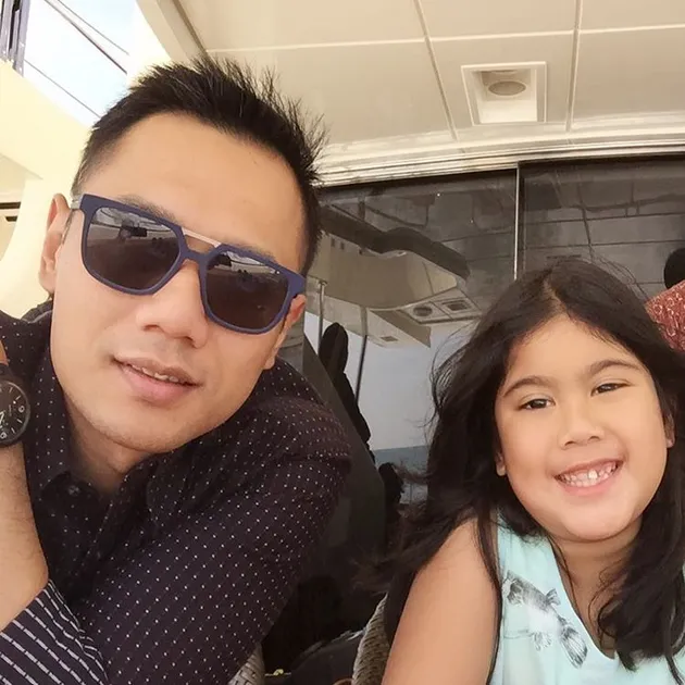 foto agus - aira yudhoyono