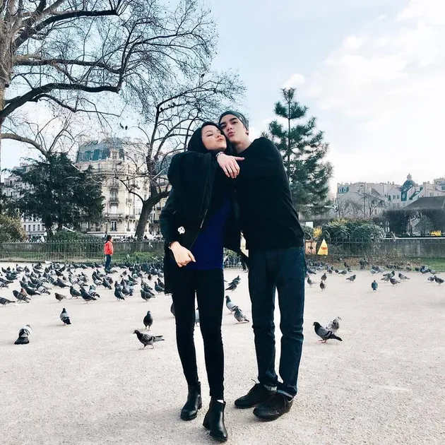 Al Ghazali &amp; Alyssa Daguise di Paris