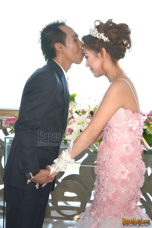 Bella Shofie - Suryono