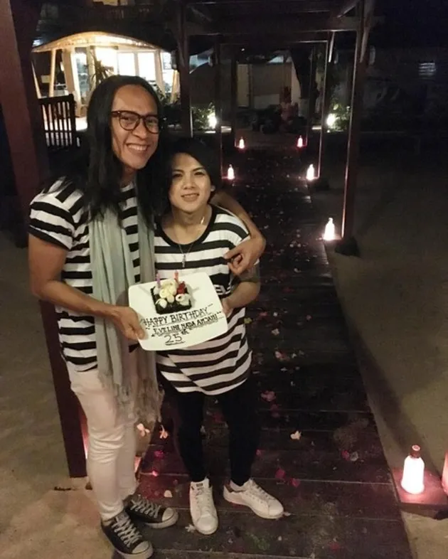 Aming dan Evelyn cerai