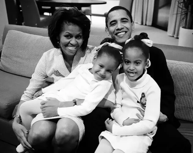 foto mesra Obama-Michelle