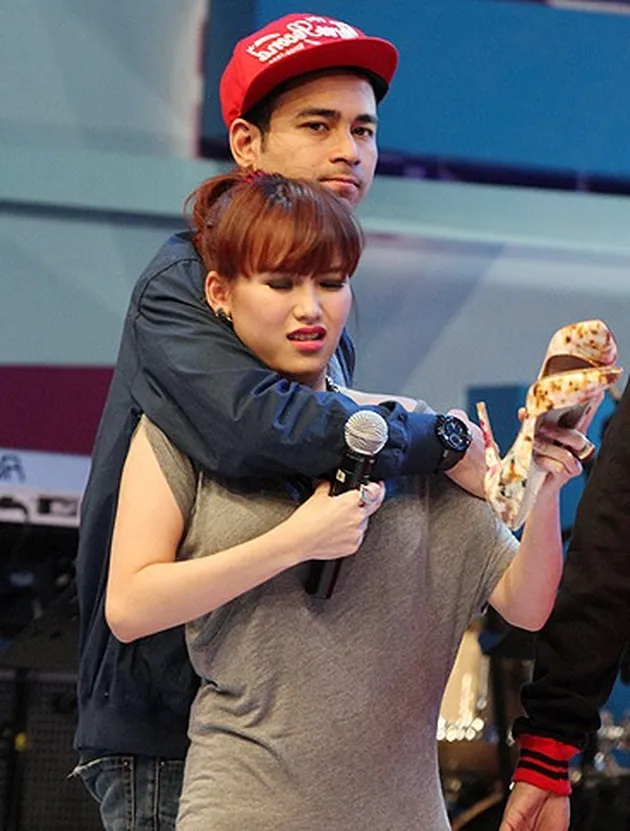 Raffi Ahmad dan Ayu Ting Ting