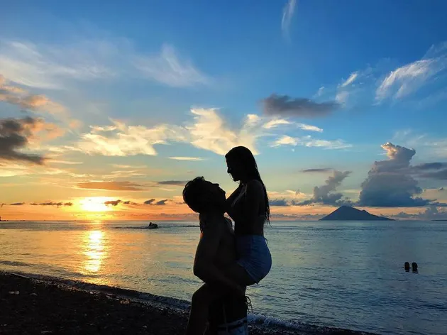 Foto Mesra Susan Sameh &amp; Fero Walandouw