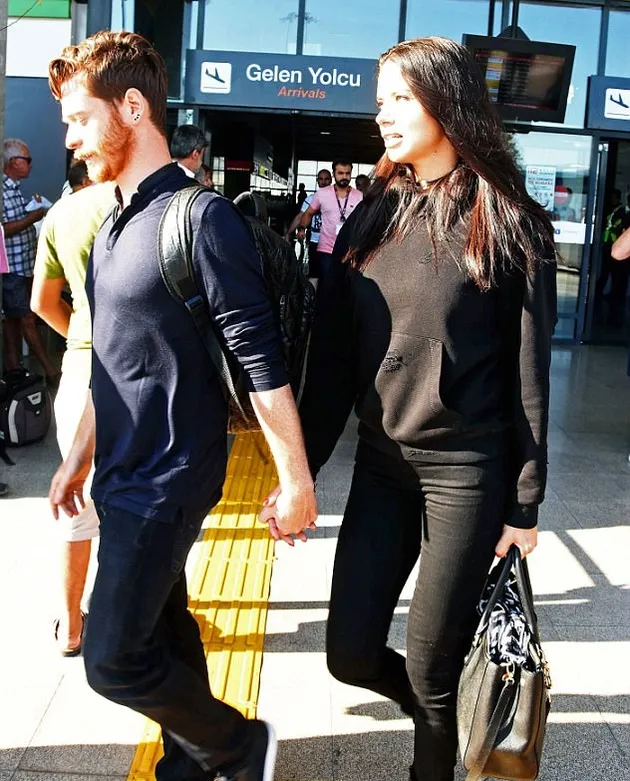 Adriana Lima &amp; Pacar Baru