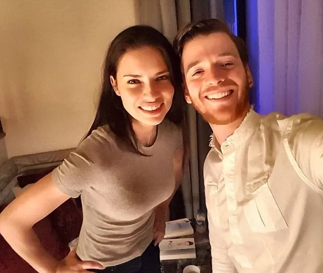 Adriana Lima &amp; Pacar Baru