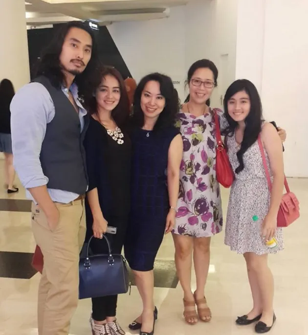 Florence, Adik Cantik Tiffany Orie