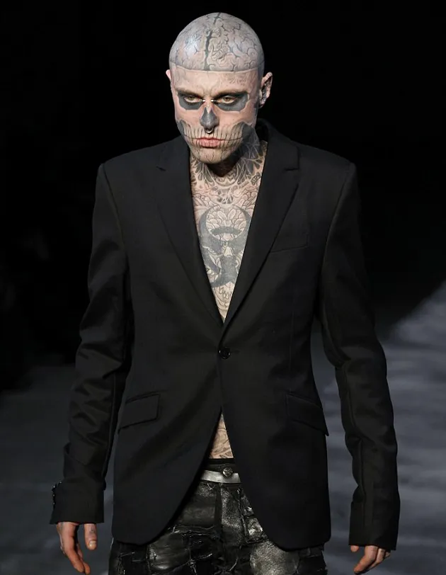 Zombie Boy bunuh diri