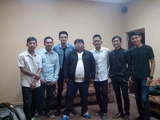 [FOTO] Kenangan Manis Budi Klantink Semasa Hidup