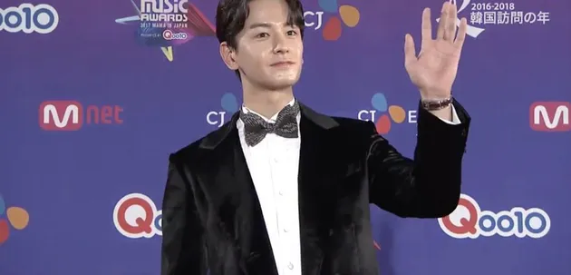 red carpet mama 2017