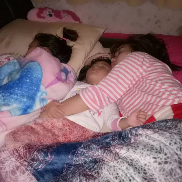 Keseharian Ayu Ting Ting di Rumah