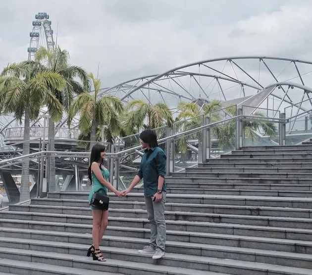 FOTO KEVIN APRILIO - VICY MELANIE MAKIN ROMANTIS, SEGERA 