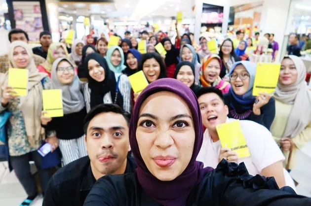 FOTO: KISAH CINTA AYUDIA & DITTO, BERTEMAN 13 TAHUN SAMPAI 