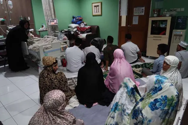 Suasana Pengajian Julia Perez