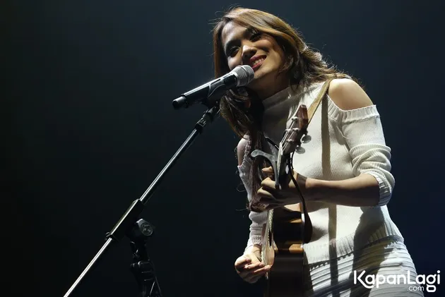 FOTO: Konser Film \&#039;GALIH &amp; RATNA\&#039; Libatkan Musisi Muda Populer!