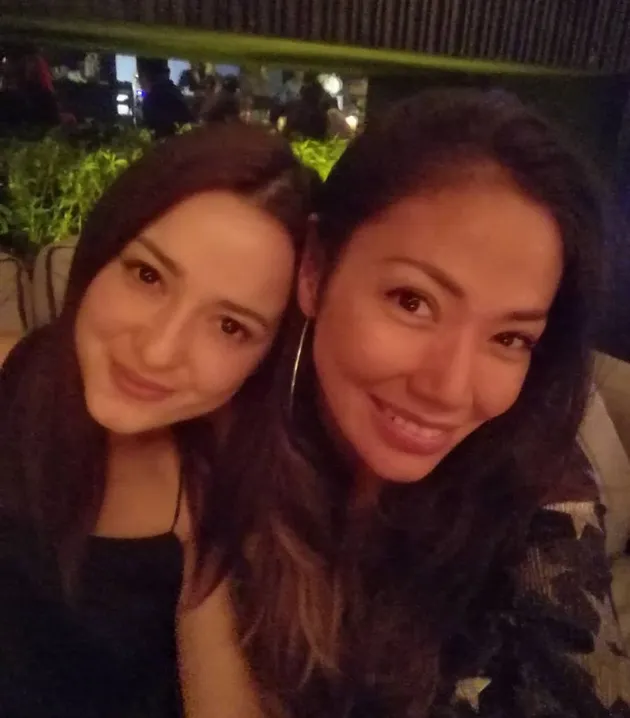 Maia Estianty &amp; Geng Tempe