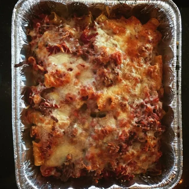 Lady Gaga Saat Masak di Dapur