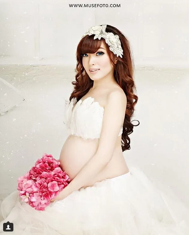 Angel Chibi Hamil