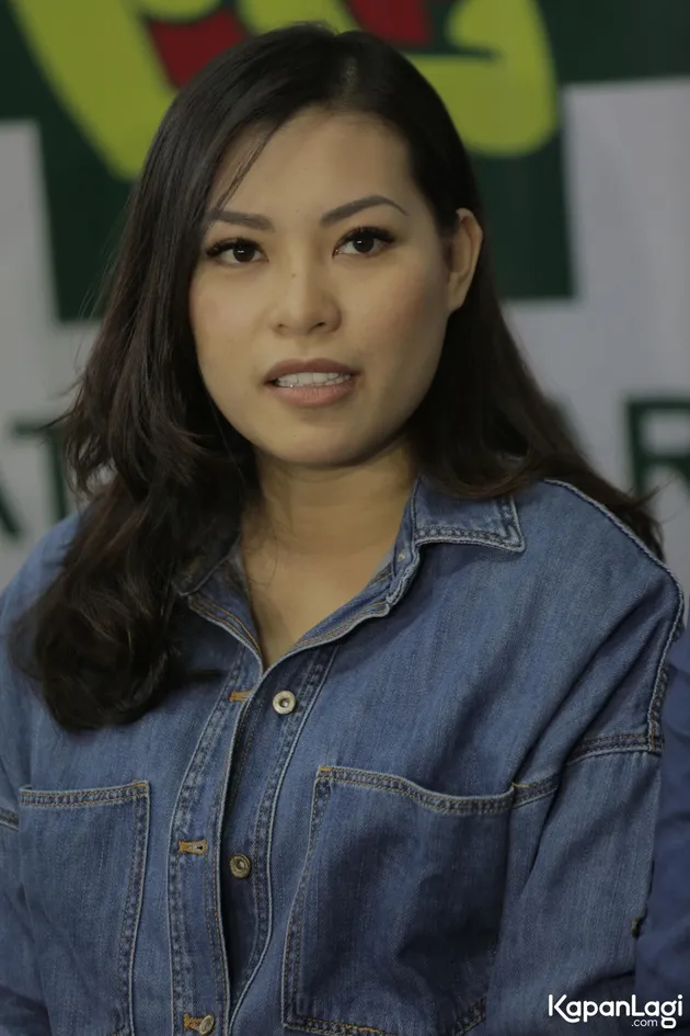 Sammy Simorangkir - Viviane Tjeuw