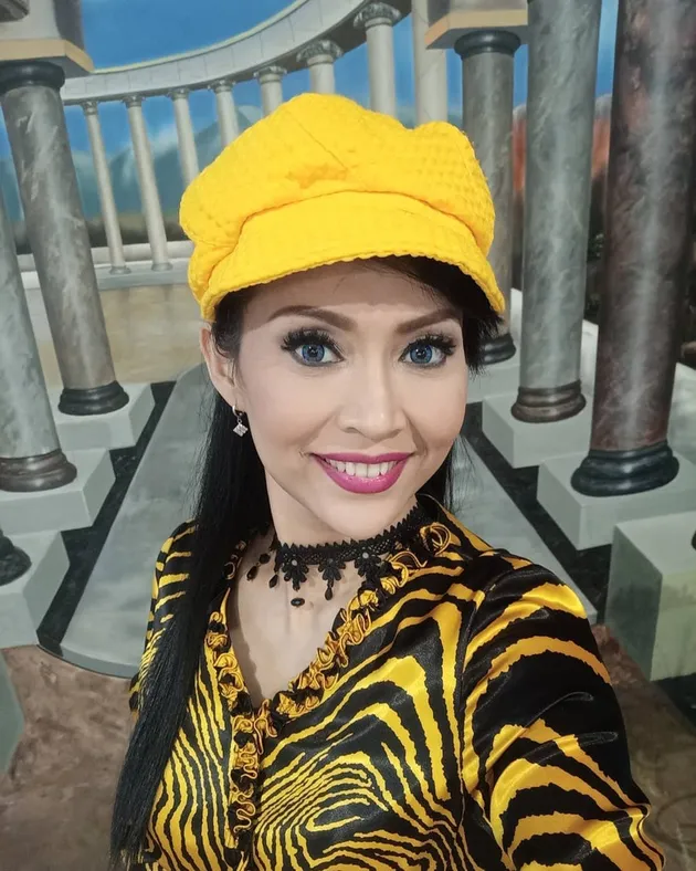 Ratna Listy
