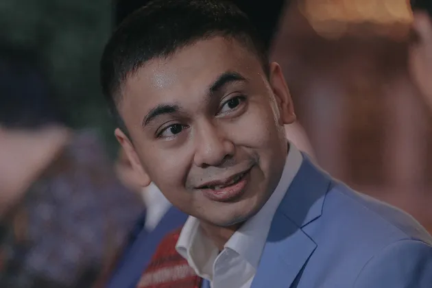 raditya dika anissa aziza lamaran