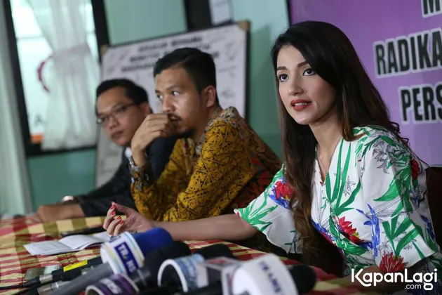 Tsania Marwa - Atalarik Syach - Vonny Cornelia