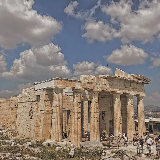 Laudya Cynthia Bella