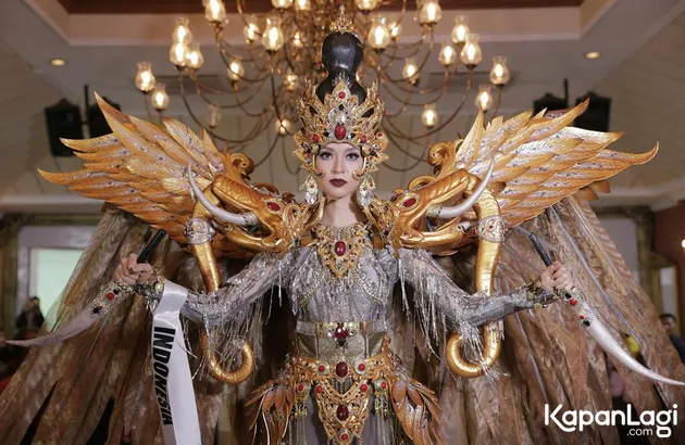 Miss Supranational 2017 - Kostum Nasional Indonesia