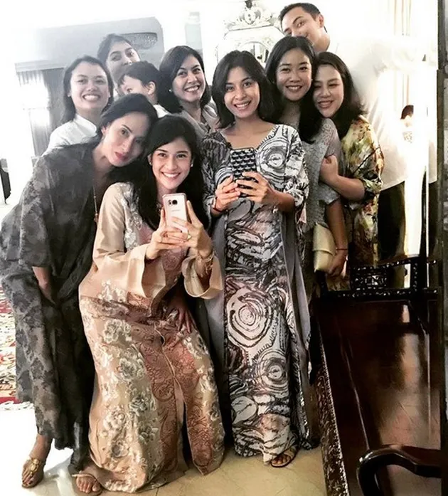 dian sastro, liburan dian sastro, foto dian sastro