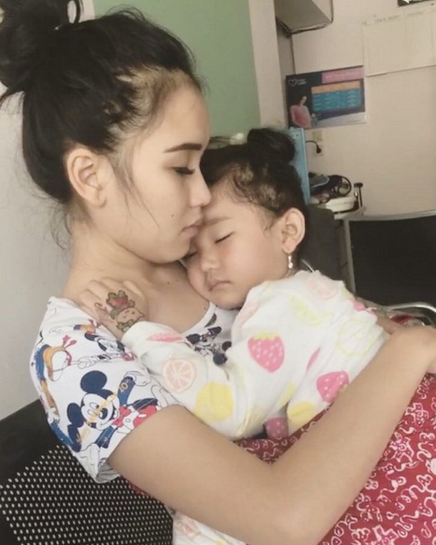 Foto Liburan Antar Sekolah Kebersamaan Ayu Ting Ting Bilqis Kapanlagi Com