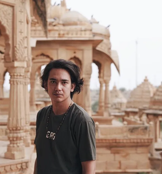 Adipati Dolken