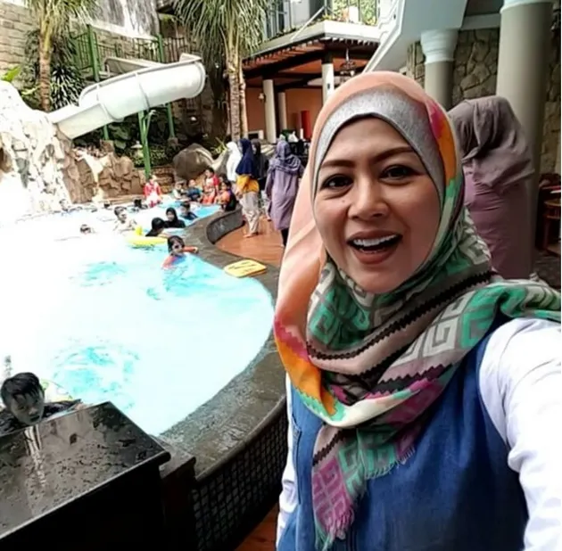 Liburan di Rumah Denny Cagur