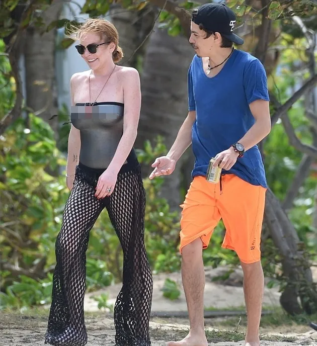 Lindsay Lohan &amp; Pacarnya Mesra