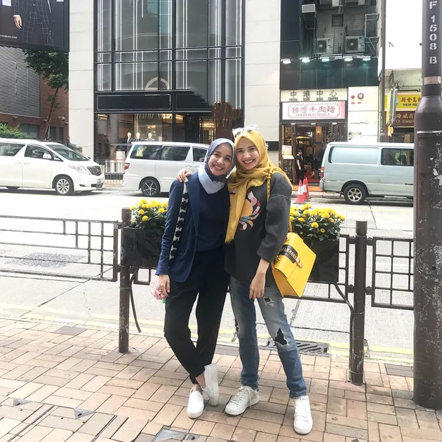 Laudya Cynthia Bella - Zaskia Sungkar