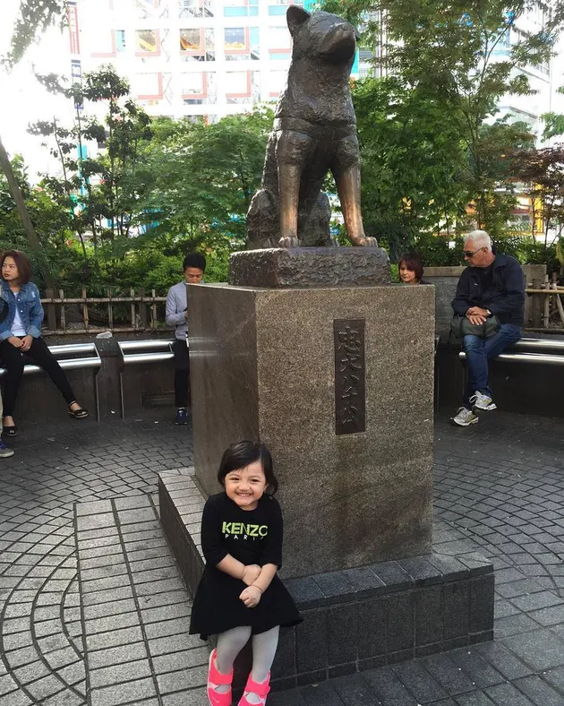 Ashanty &amp; Anaknya Liburan ke Jepang