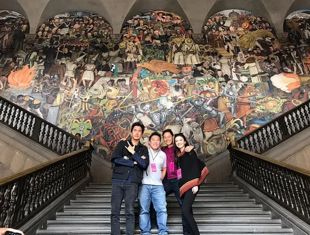 Raline Shah Liburan ke Meksiko