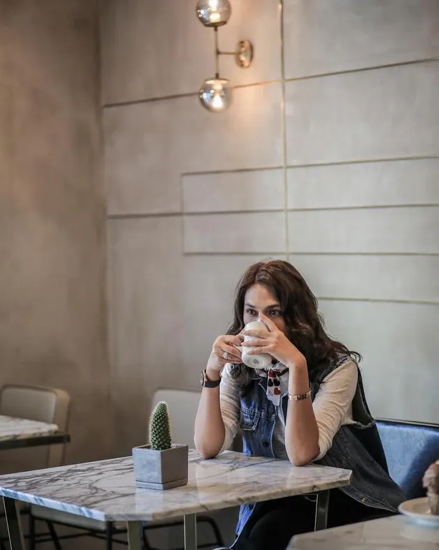 Luna Maya di Seoul Korea