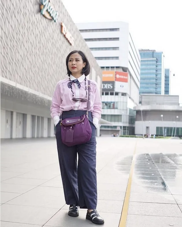 Liburan Astrid ke Singapura