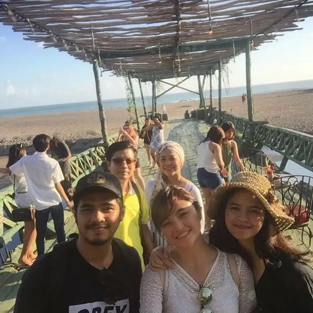 Marshanda Liburan ke Bali