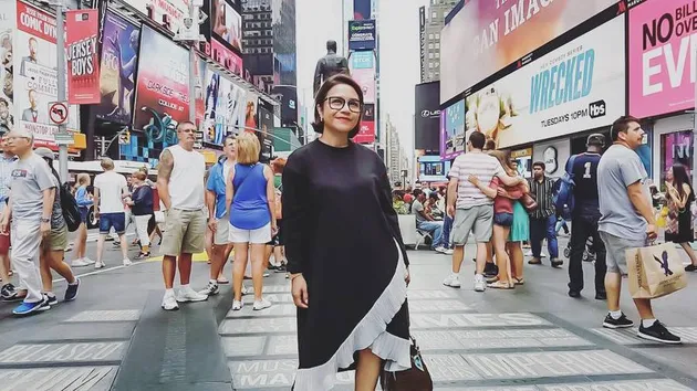 Ruth Sahanaya